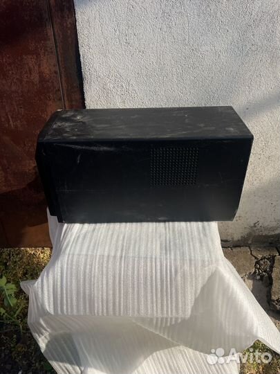 Ибп APC Smart-UPS 1500