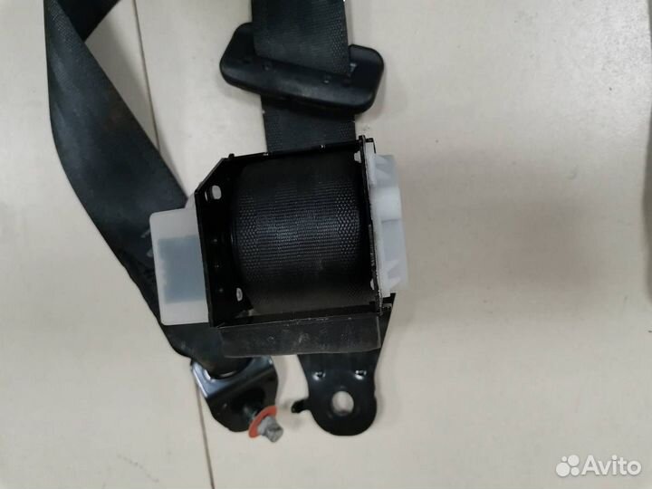 Ремень безопасности Hyundai Solaris 2010-2017