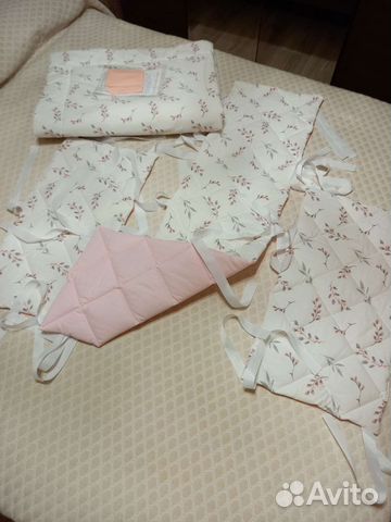 Бортики в детскую кроватку новые