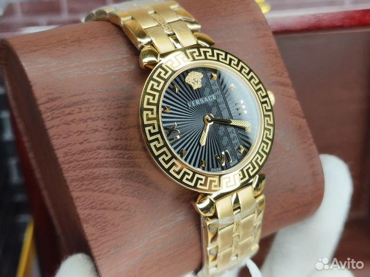 Часы женские Versace