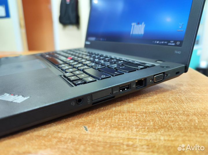 Мощный Lenovo Core i5-4300U/ 8Gb/ SSD240Gb