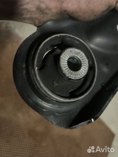 Audi A3 8V 1.4 рычаг передний левый и правый б/у