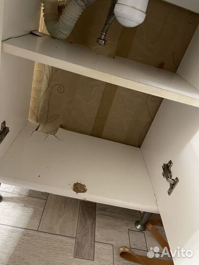 Тумба для ванной бу со смесителем