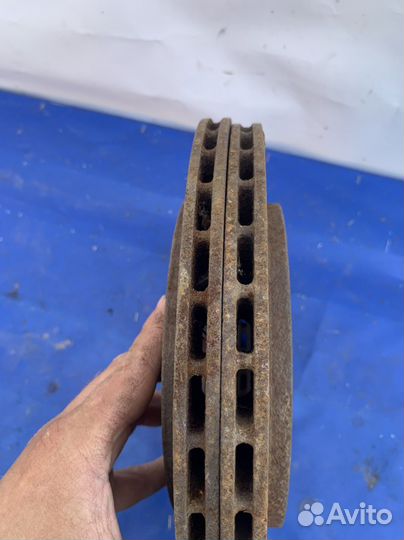 Диск тормозной передний suzuki escudo tl52w