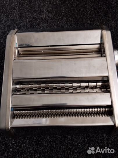 Тестораскаточная машина лапшерезка