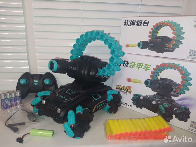 Танк, робот, бластер