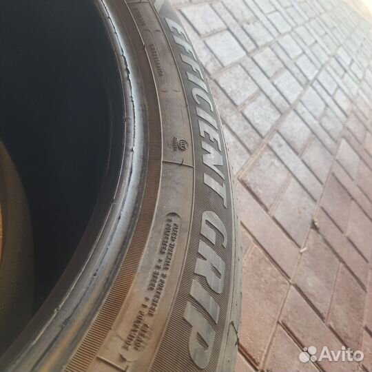 Goodyear EfficientGrip 255/45 R20