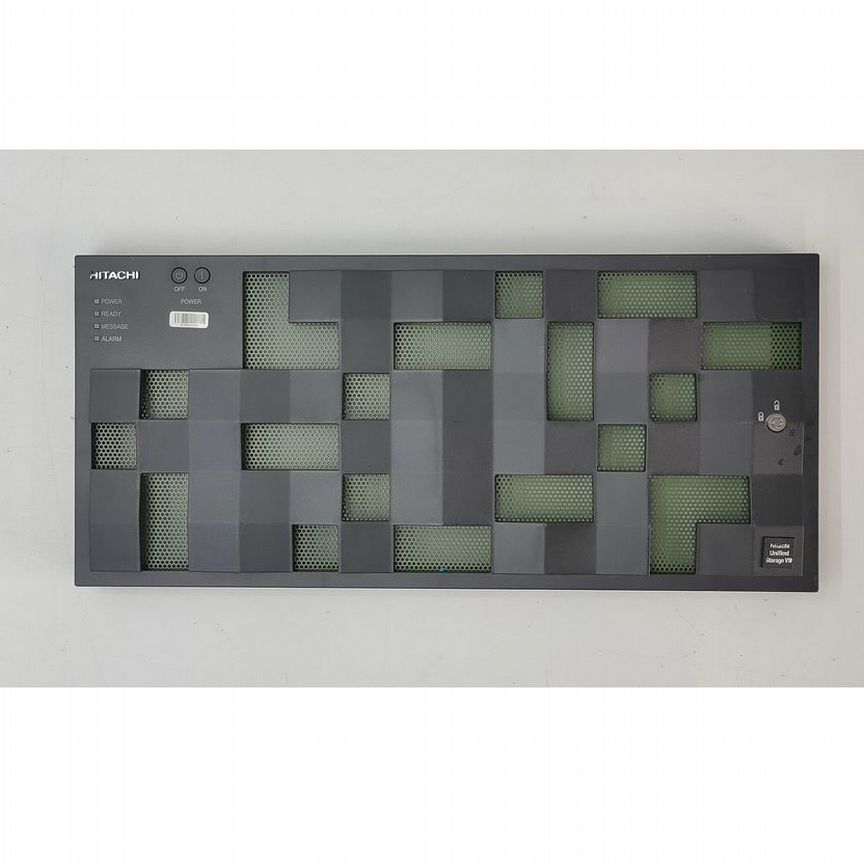 [3284394-J] Передняя Панель Hitachi Hus Vm, Без Клю