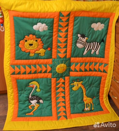 Лоскутное детское одеяло 