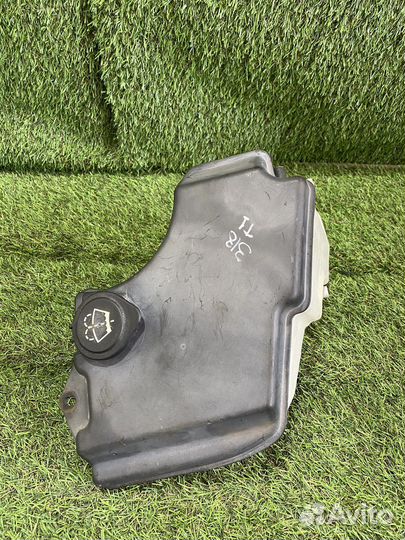 Бачок стеклоомывателя BMW E46 E85 E86