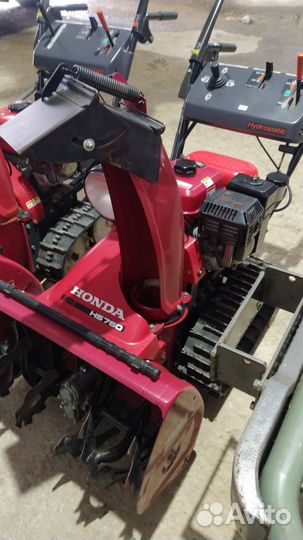 Снегоуборщик honda 760 Япония