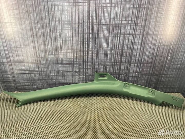 Обшивка салона правая Audi Allroad C5 BES 2004