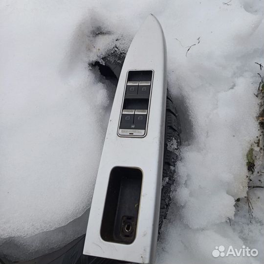 Блок управления стеклоподъёмников Лифан solano 620