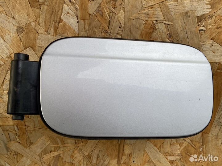 Лючок бензобака BMW E65/66