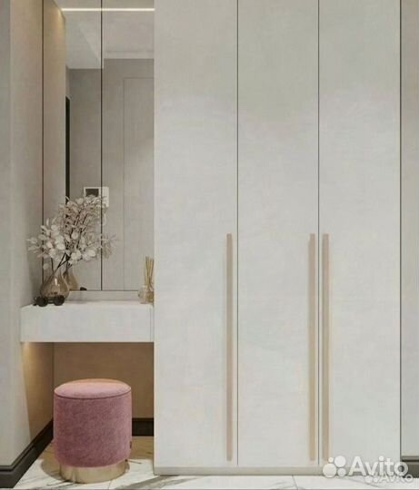 Шкафы распашные