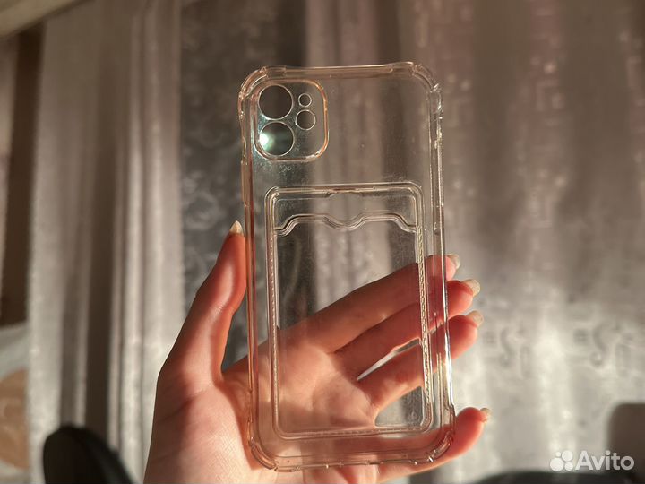 Чехол на iPhone 11