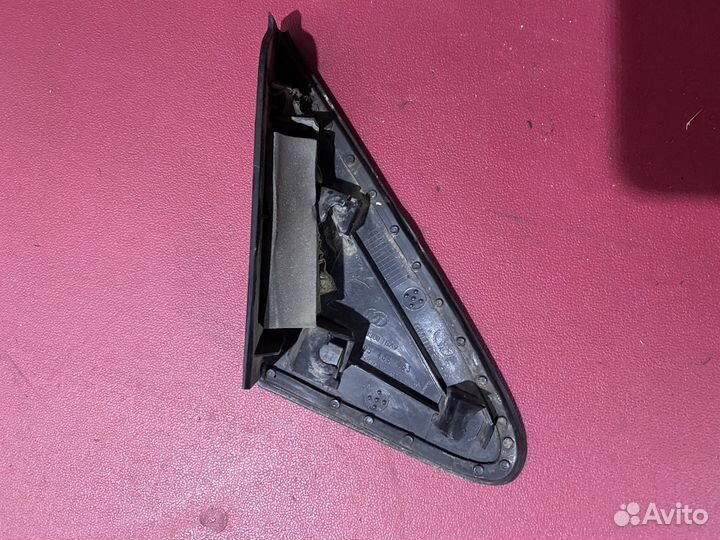 Уголок крыла Chevrolet Cruze