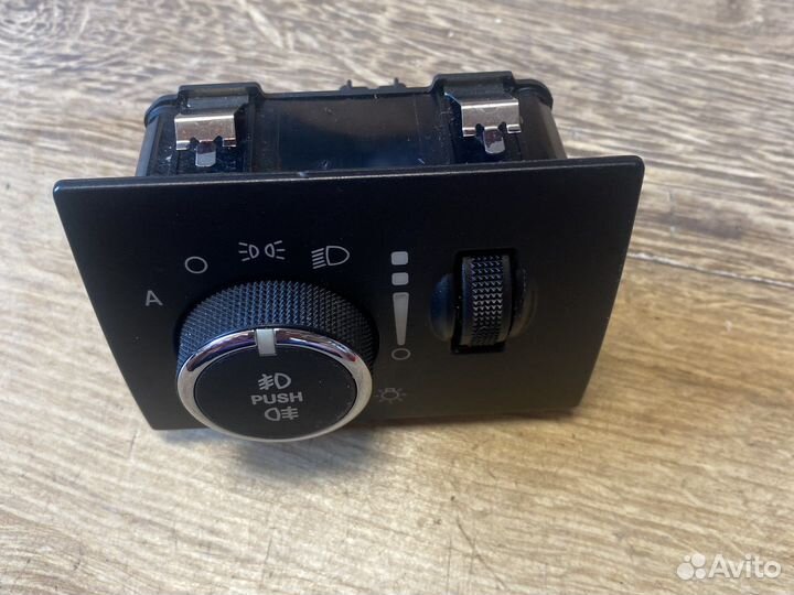 Jeep grand cherokee wk2 переключатель фар