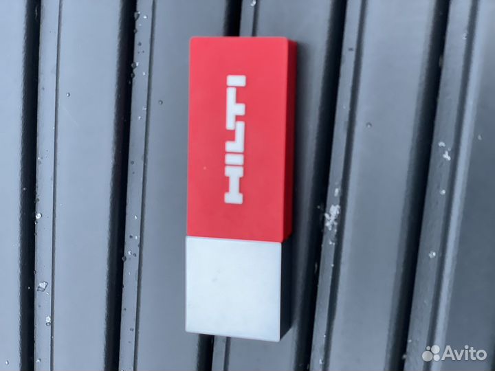 Флэшка Hilti