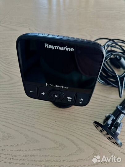 Эхолот Raymarine dragonfly 5 pro