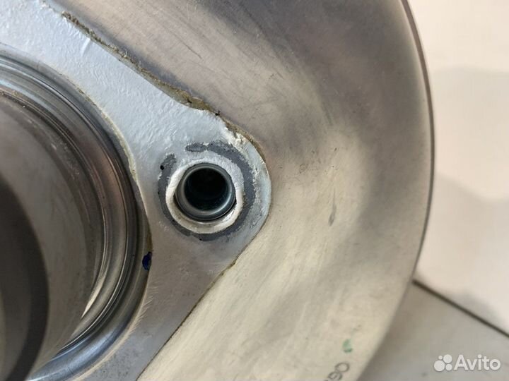 Вакуумный усилитель тормозов (c цилиндром)