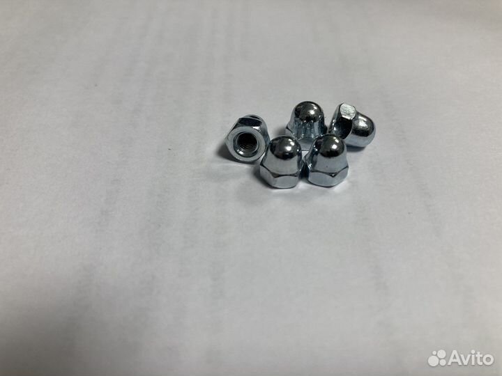 Гайки колпачковые М4 DIN 1587 цинк