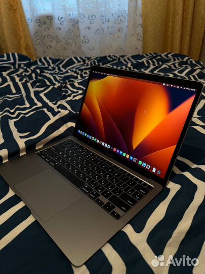 Apple MacBook air 13 2020 m1 8gb 256