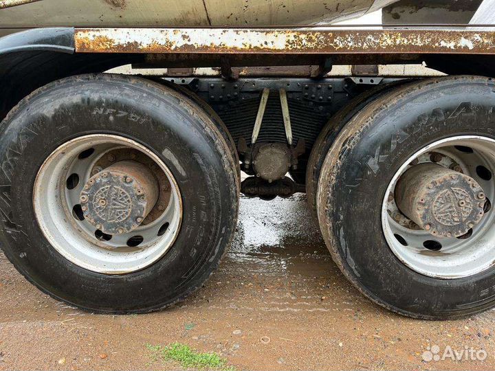 Автобетоносмеситель МАЗ 630305, 2006