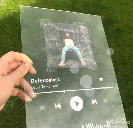 Трек на стекле (постер)