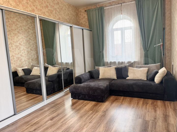 3-к. квартира, 84 м², 5/5 эт.