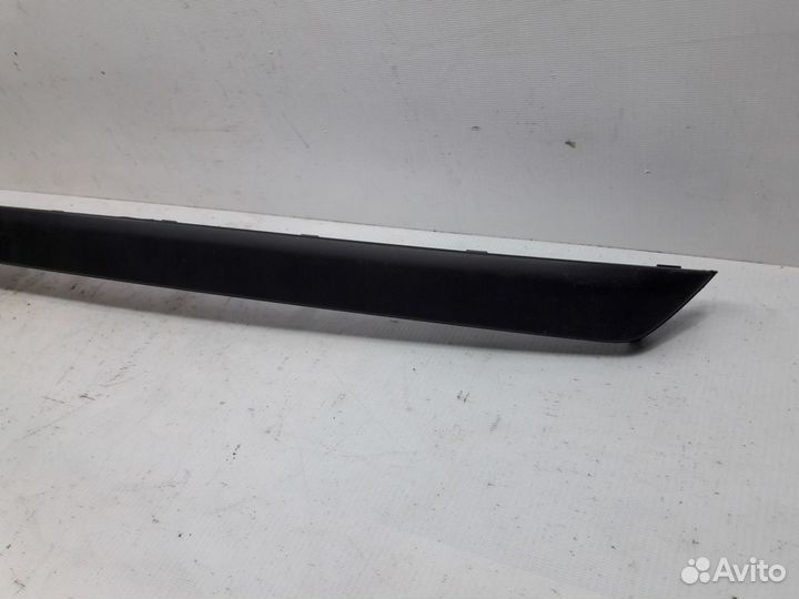 Молдинг бампера задний Volkswagen Jetta 5 1K