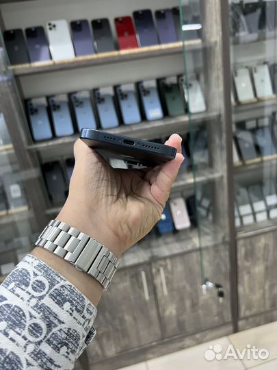 iPhone 15 Pro Max, 256 ГБ