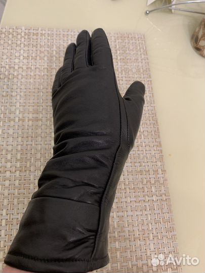 Перчатки кожаные женские