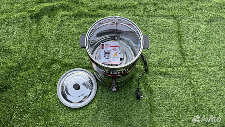 Электрическая маслобойка