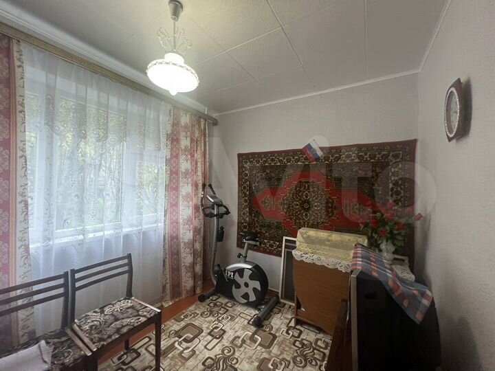 3-к. квартира, 47 м², 1/5 эт.