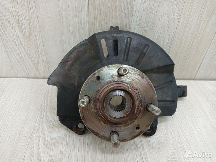 Кулак поворотный передний правый Hyundai Solaris 2