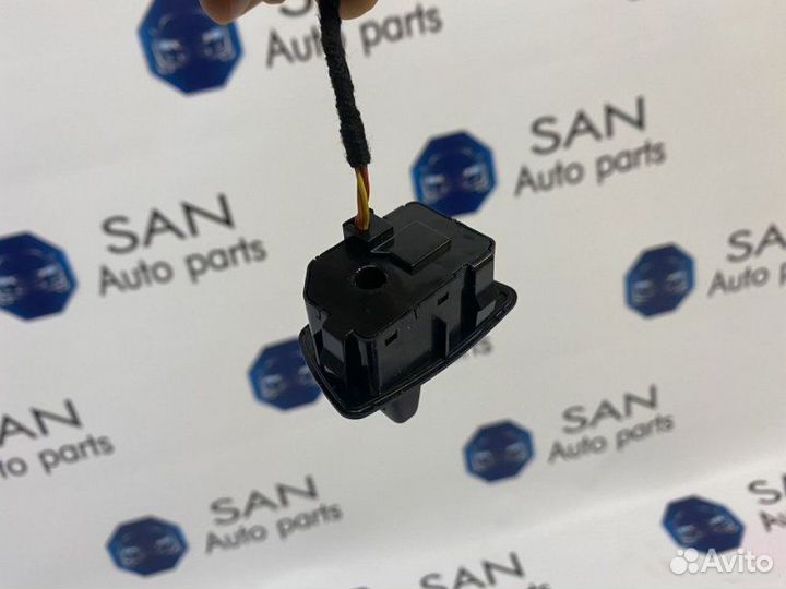 Кнопка регулировки руля Bmw 5 F10 N52B30AF 2010