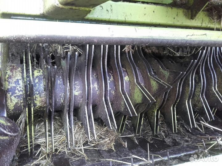 Пресс-подборщик Claas Rollant, 2000