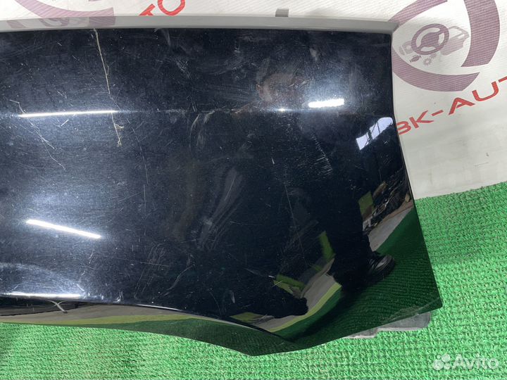 Крыло переднее правое Cadillac Escalade GMT900