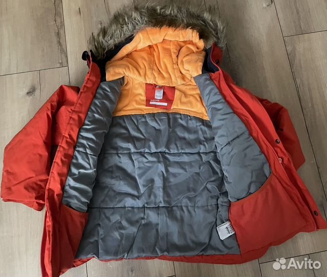 Куртка зимняя теплая quechua 10-11 лет