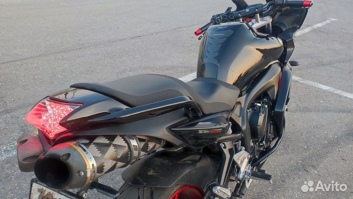 Yamaha fz6s-s2