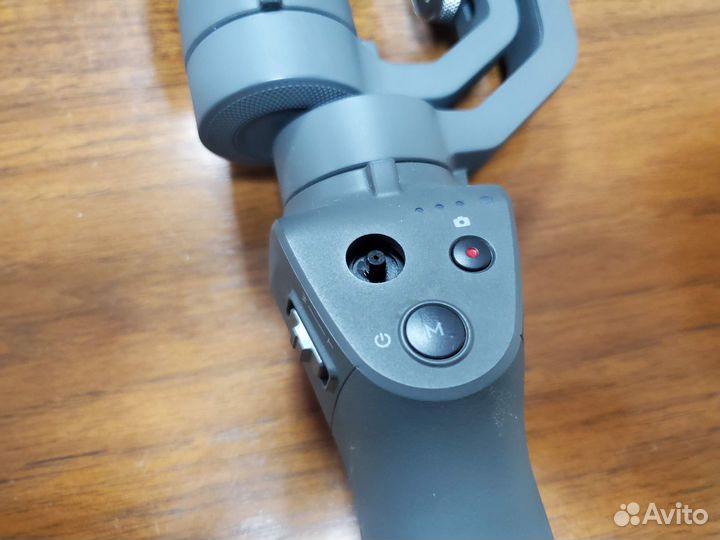 Стабилизатор DJI Osmo mobile 2