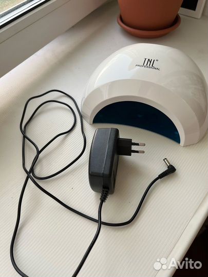Уф лампа для ногтей
