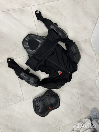 Женская защита dainese light wave jacket lady D1