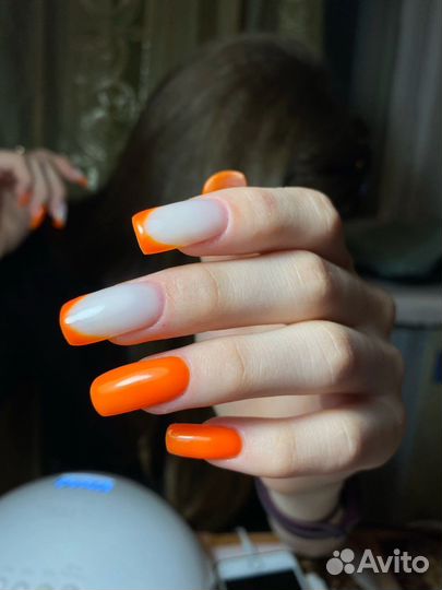 Маникюр с покрытием гель-лаком