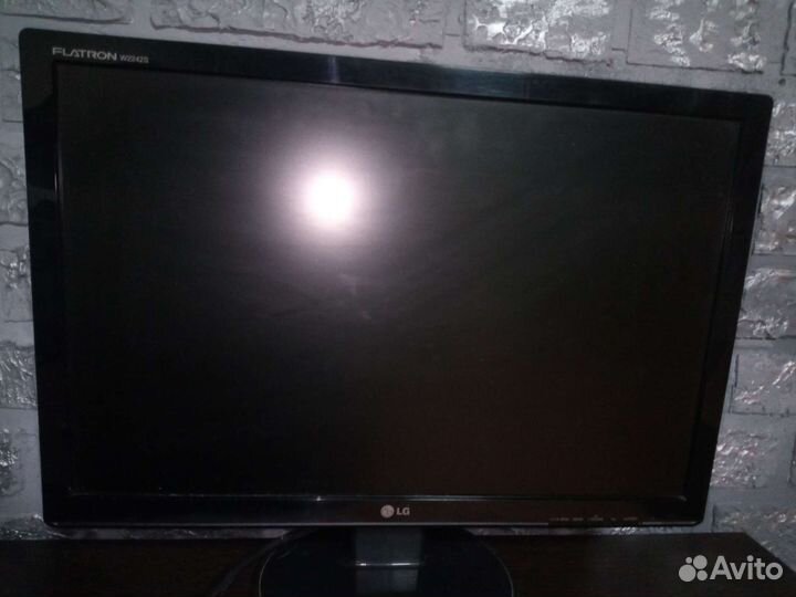 Монитор LG