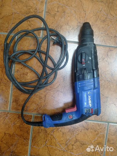 Перфоратор зубр