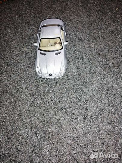 Машинка Mercedes