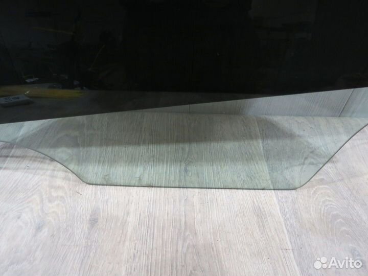 Стекло заднее левое Chevrolet Cruze