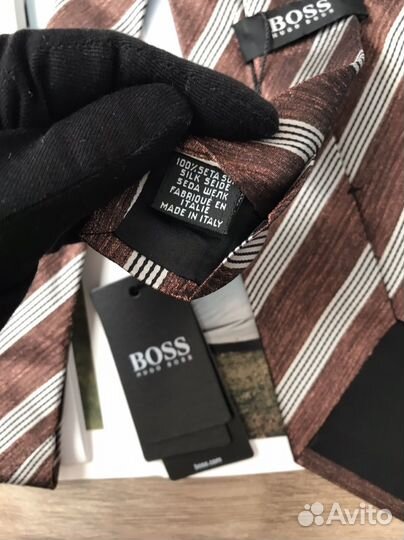 Галстук Hugo Boss новый с биркой
